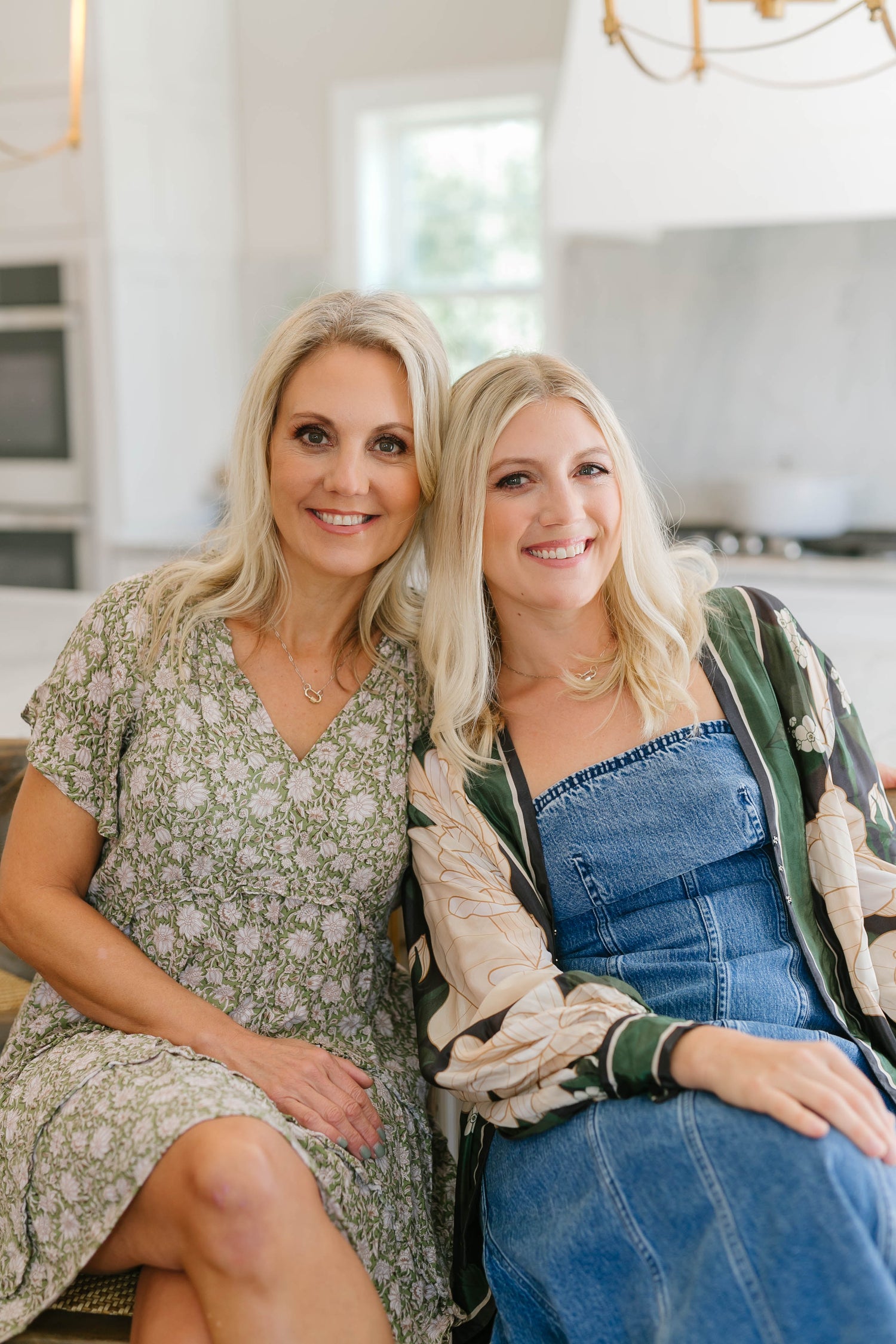 Meet Amber & Kat